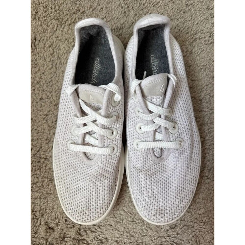 Allbirds Tree Runners Kaikoura White Sneakers Women’s 7
